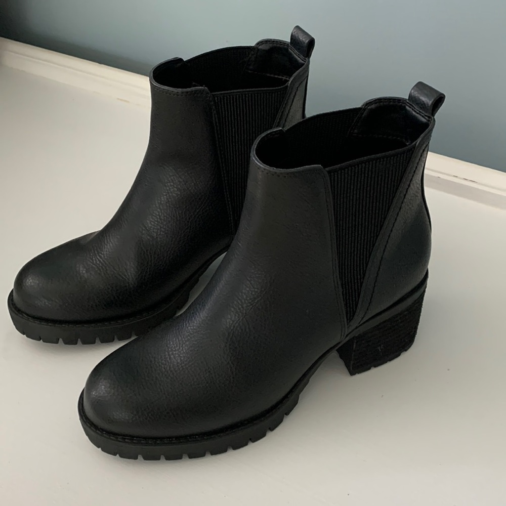 MIA Heeled Booties